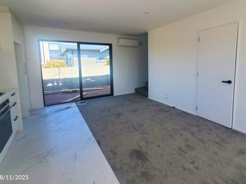 Pre-Completion Offer: Free Blinds & Healthy Homes