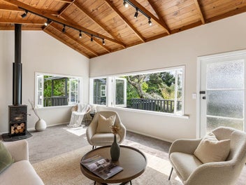 Tranquil Paradise With Stunning Views