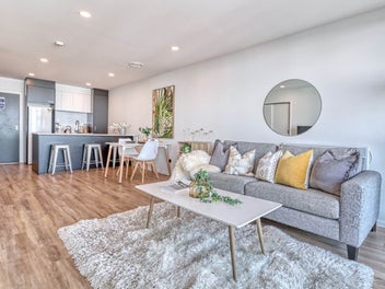 Urgent Sale! Present All Offers!