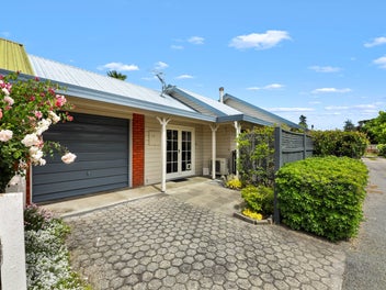 'A Central Blenheim Winner' - 1/90 Maxwell Road