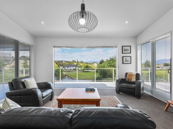 Top view! Top value!