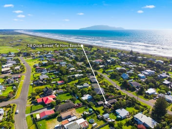 Idyllic Coastal Sanctuary - Te Horo Beach
