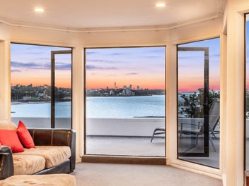 Cliff Road’s Most Affordable Entry – Disregard CV!