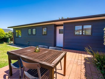 Owners Want Sold Before Christmas!