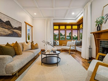 Bungalow Bliss Below the Hill