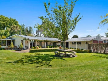 Hidden Gem on King Street - Carterton