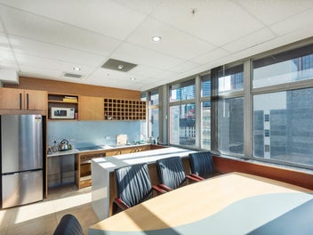 Penthouse Full Floor - 119% Seismic Rating