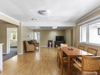 BRING YOUR PAINTBRUSH !!