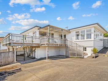 I Spy A Really Good Buy