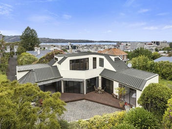 Space, comfort and a standout location