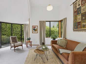 Space, comfort and a standout location