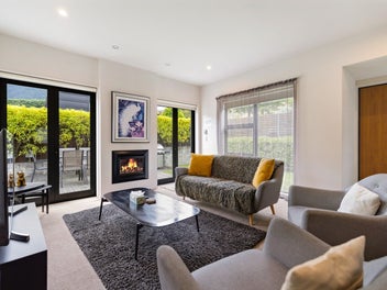 Central Queenstown Opportunity - 365-Day VA...