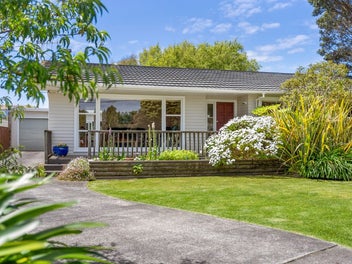 Love at First Sight - Act Fast!