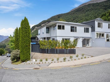 Auction brought forward!