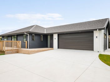 Brand New - Luxury Living!