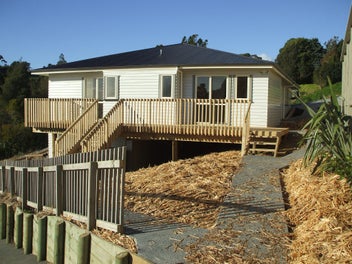 Image 1 of 6
