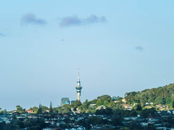 Standalone with Sky Tower Views - 2 Ensuites