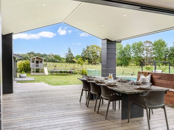 Work, live, love – the full package