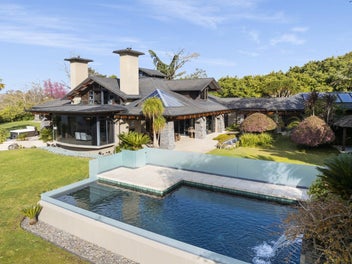 A private peninsula sanctuary