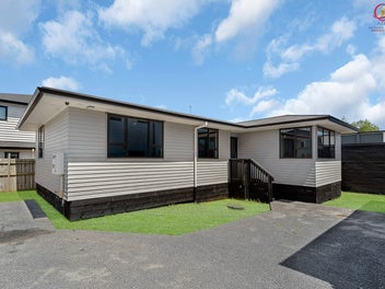 The Mervan Family Home Spacious Parking, Modern