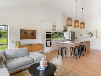 Work, live, love – the full package