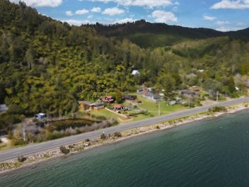 Lake Rotoma Black Beauty