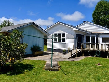 Convenient Town Home