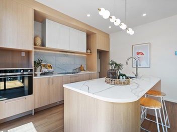 Premium Standalone in Top Triple School Zones