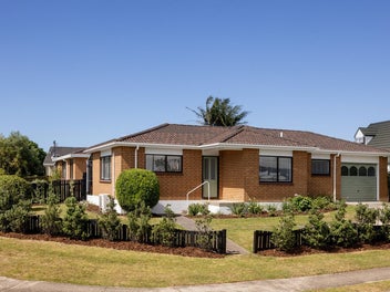 Effortless Coastal Living