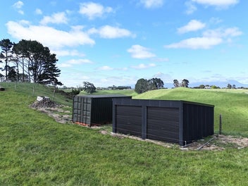 Prime Lifestyle - 5 ha Bare land close to town