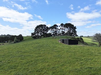 Prime Lifestyle - 5 ha Bare land close to town