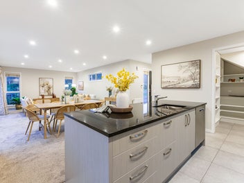 Executive Ease, Modern Comfort