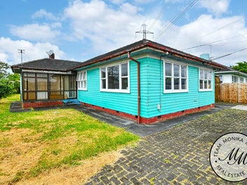#THEDAY - Renovator's Opportunity in Otara