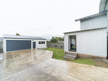 FANTASTIC LOCATION NEAR HOKOWHITU