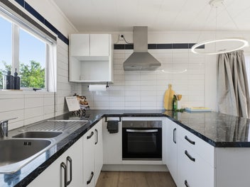 Location, Lifestyle & Easy Living