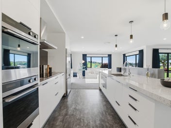 Family Luxury on a Prime 900 sqm Corner Section