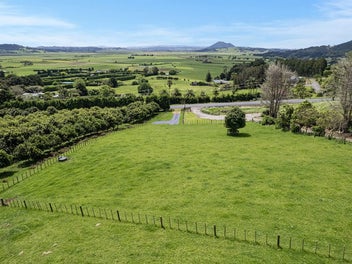 3,522 sqm Lifestyle Block - No Covenants