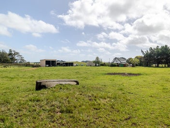 Expansive 11.11 Hectares Ready for Development