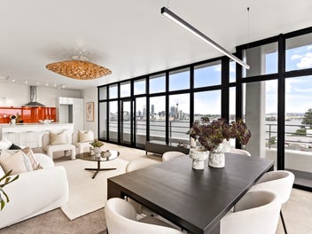 COOL HARBOURSIDE APARTMENT - DEVON PARK