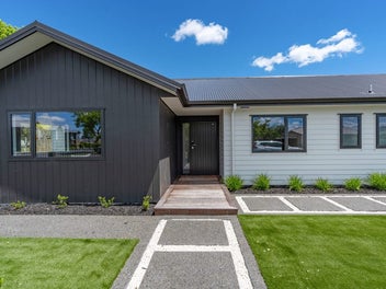 DEVELOPER CASHING OUT!