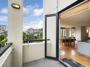 MORTGAGEE AUCTION – Double Grammar Zone