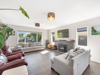 Taradale Tranquility on Cambridge