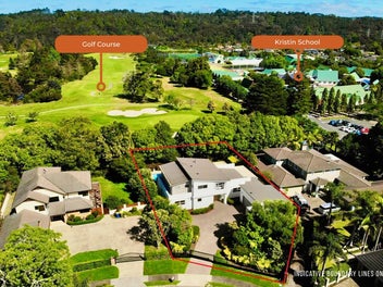 Luxury Living! Golf, Tennis & Kristin School