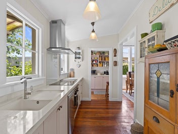 A Fresh Take on Villa Life