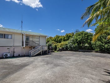 Now THIS is a Bargain!