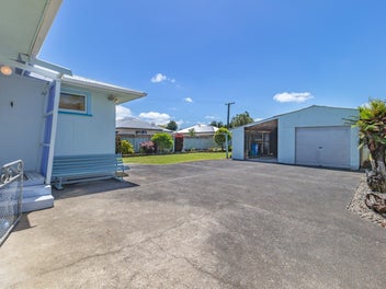 Versatile living in a handy location