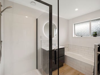 A Stylish Step Into Cambridge Living