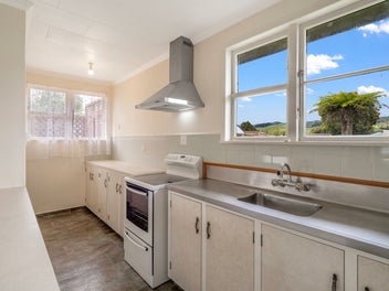 133m2 home plus self contained sleepout