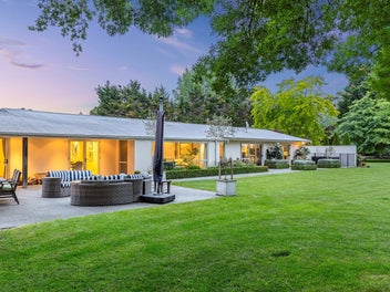 Amazing value, priced to sell under RV!