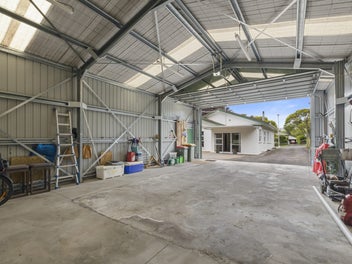 ALL REASONABLE OFFERS WELCOME